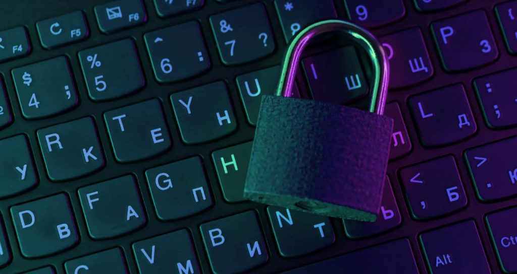 Candado-sobre-teclado