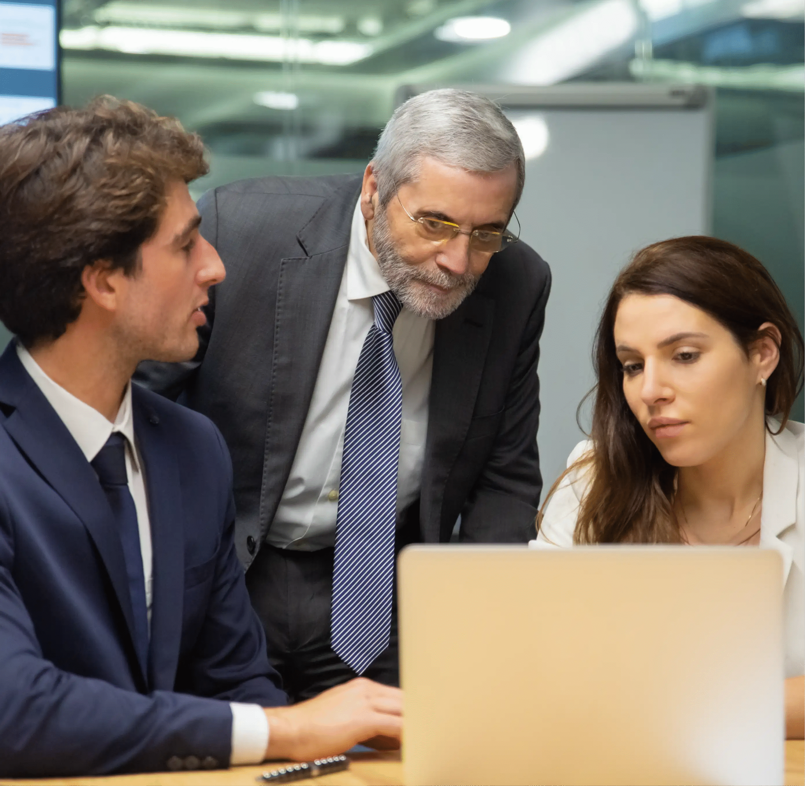 Image Transacciones para auditoría SAP buenas prácticas para seguridad y cumplimiento